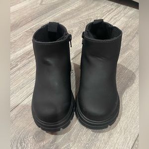 Zara toddler black boots size